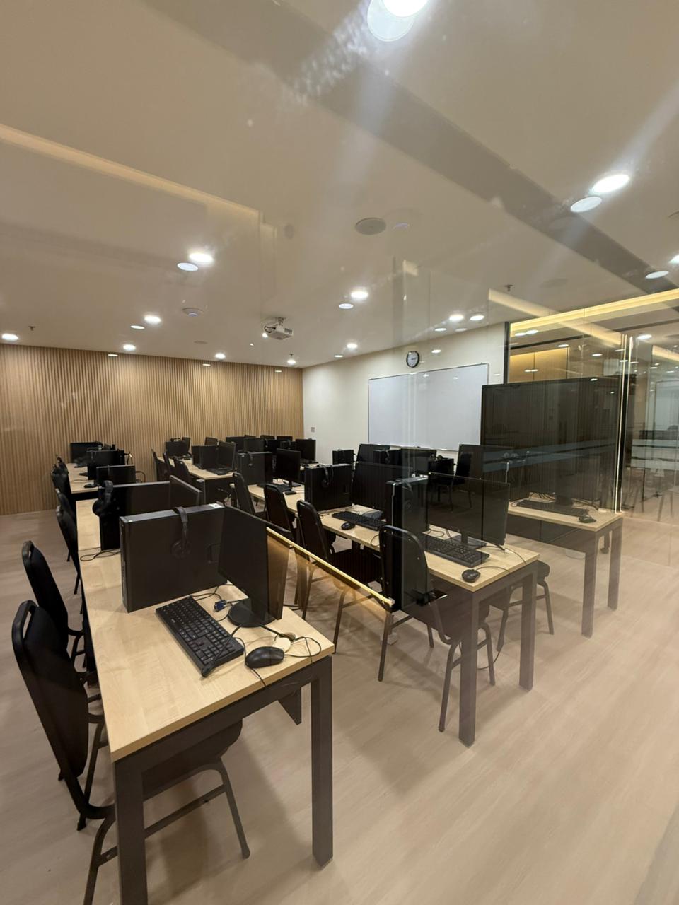 Erikan Language Center 3